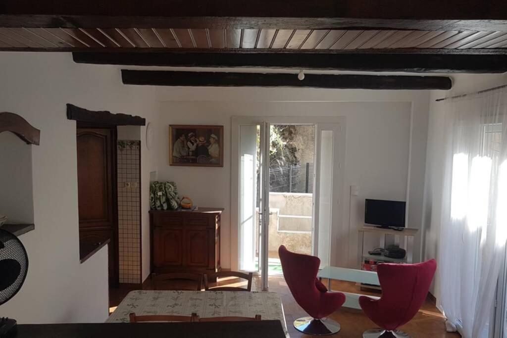 Chez Arlette Apartment Auriol Exterior photo